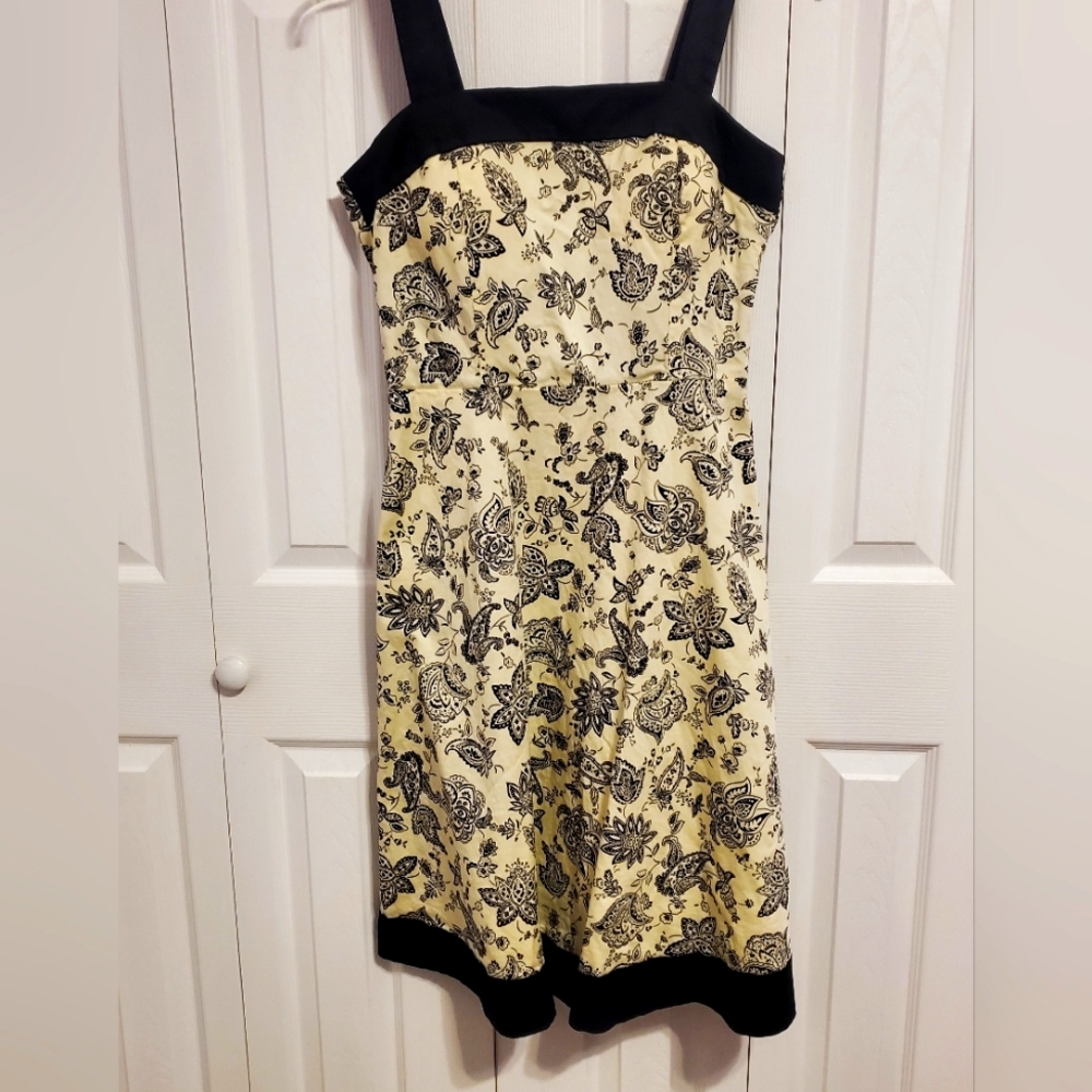 R & K Beige and Black Paisely woman Dress